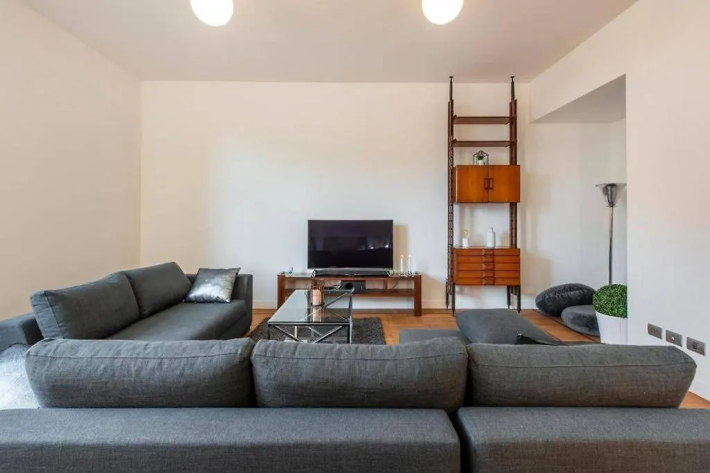 Milan Royal Suites Luxury P.Zza Della Repubblica Апарт-отель
