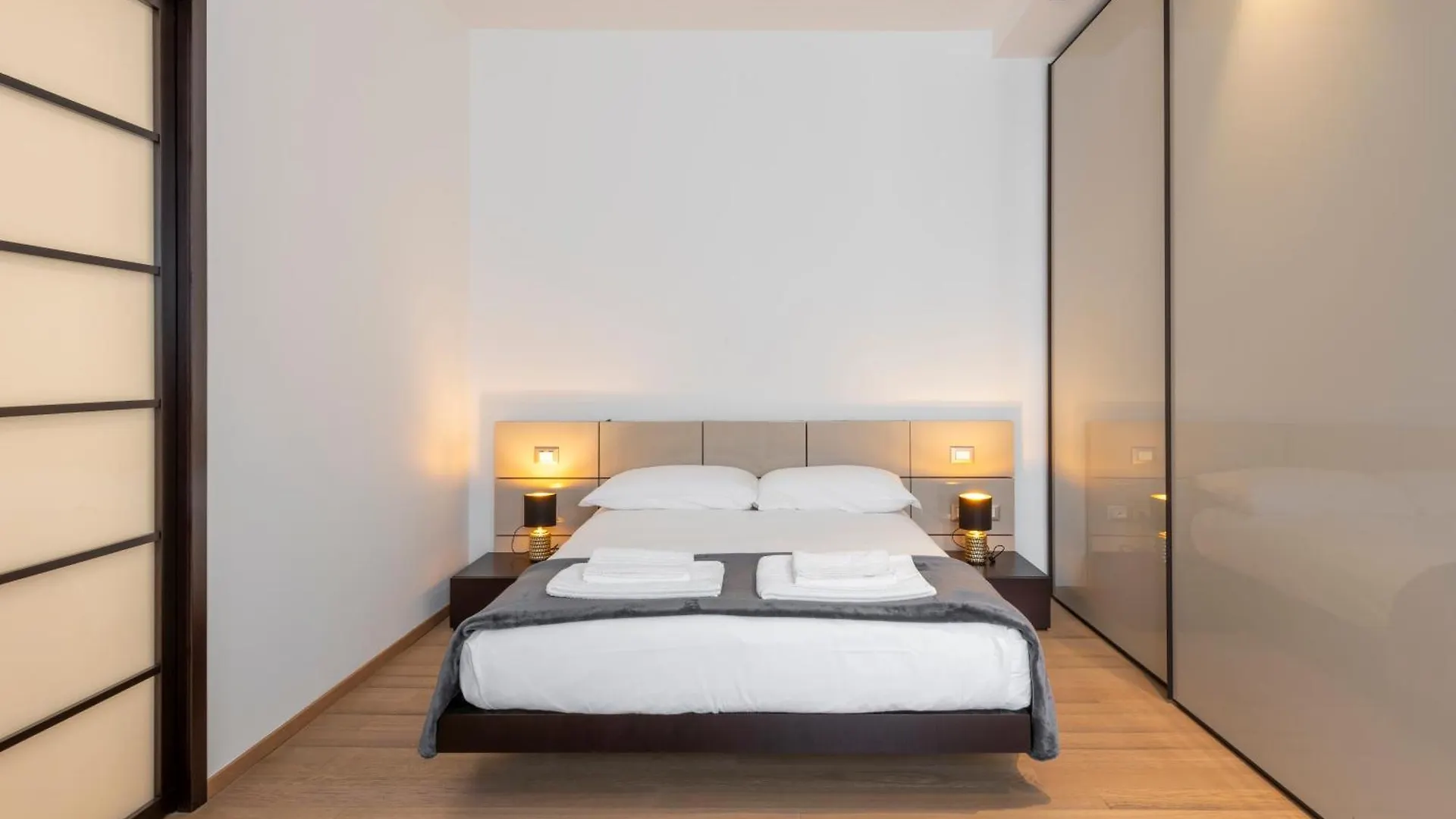 Milan Royal Suites Luxury P.Zza Della Repubblica شقة فندقية
